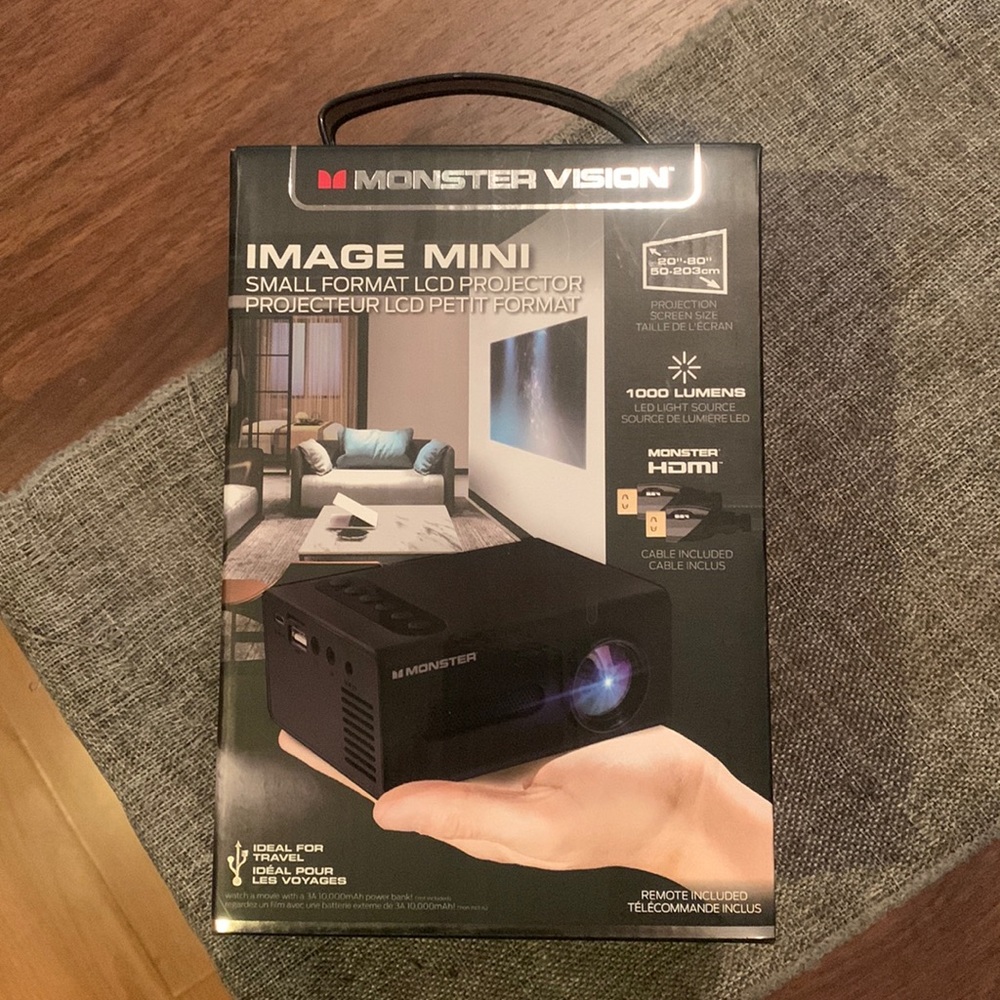 Monster Vision - Image Mini : Small Format LCD Projector, HDMI Cable included